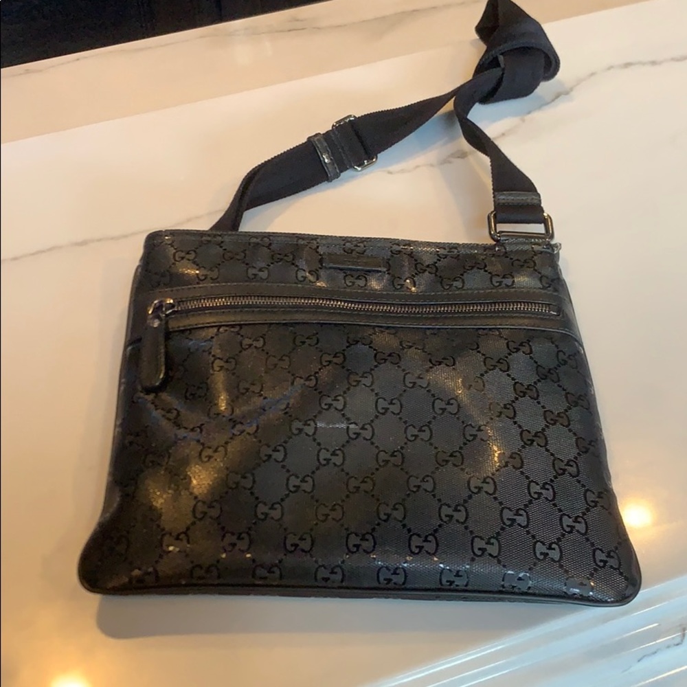 Black Gucci bag